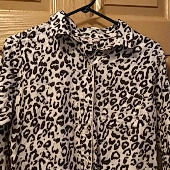 Victoria secret women's pajama top button up S - Picture 2 of 8